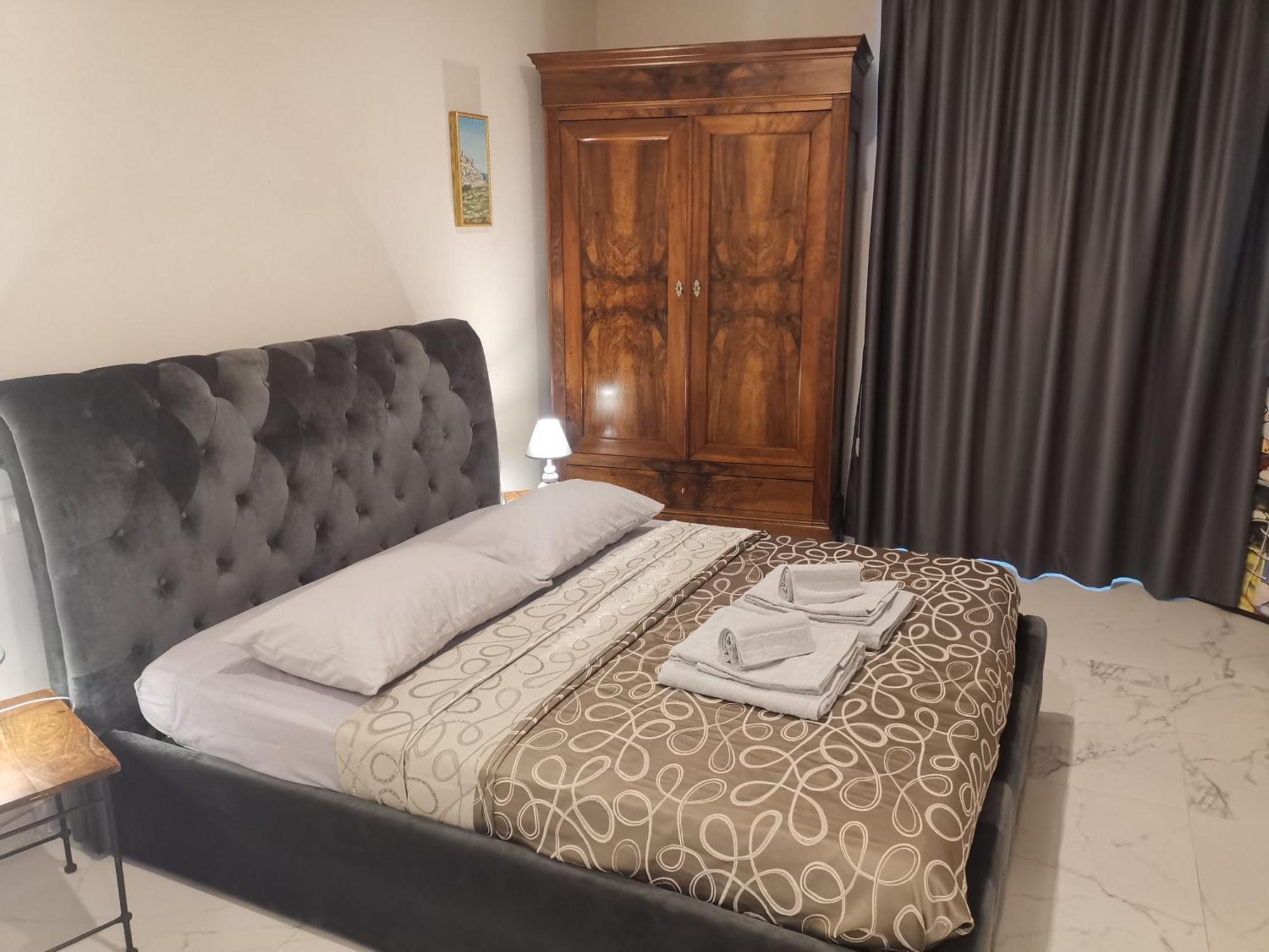 Dimora Santi Medici Apartment Uggiano La Chiesa Bagian luar foto